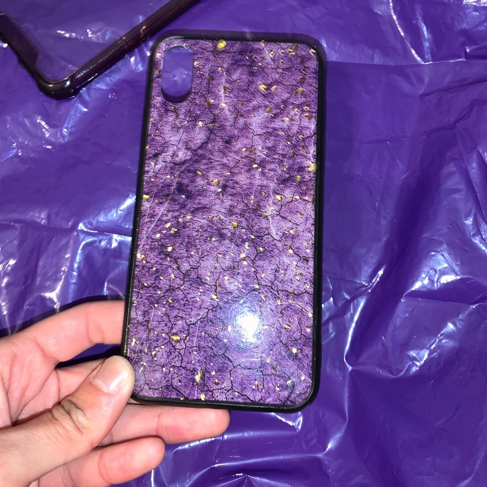 iPhone X/XS Case - Picture 2 of 5